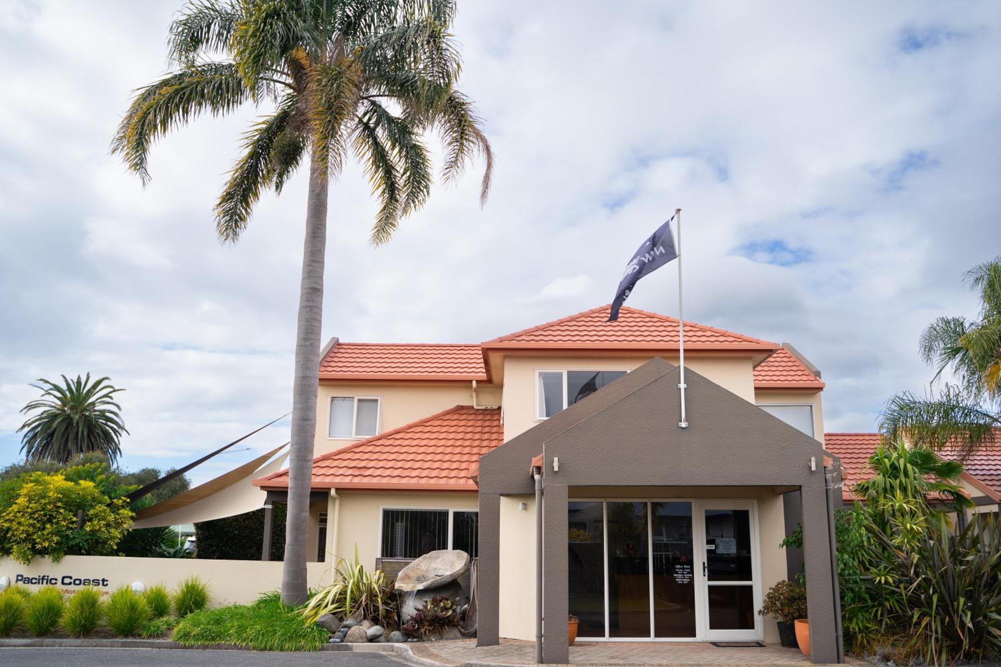 Pacific Coast Motor Lodge ファカタネ エクステリア 写真